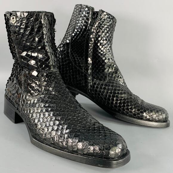 GIANNI VERSACE Other - GIANNI VERSACE Size 8 Black Python Leather Side Zipper Ankle Boots
